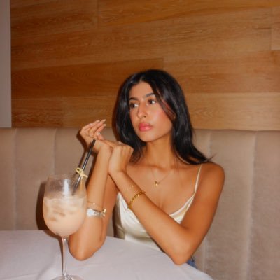 gurleenw_'s profile picture. 🌙