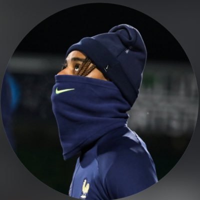thatboy_lufaa's profile picture. paris forever❤️💙