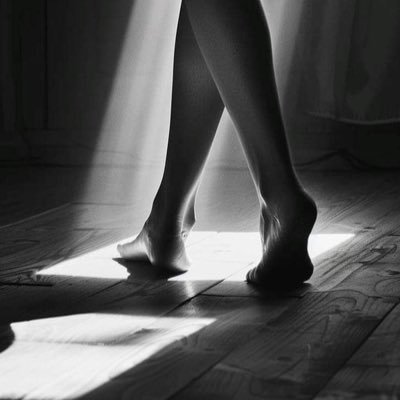 pyr1mania's profile picture. Φιλοτιμημένη. Αφήνω αναπάντητες ερωτήσεις, όχι ερωτήματα… Μην ομιλείτε στον οδηγό