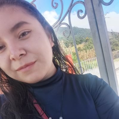 ItzelMende98603's profile picture. 