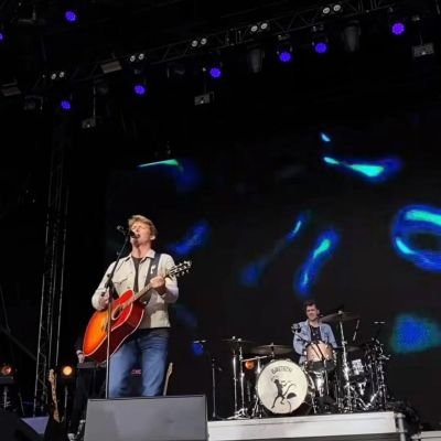 Cockney Rhyming Slangs for their good stuff,prove that one song is all you need on tour with a new album.