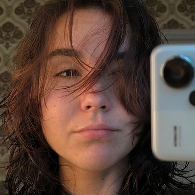 Deri On 🔥 Profile