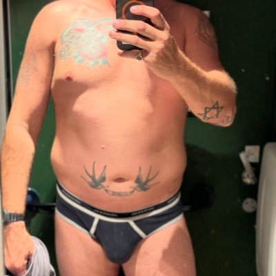 I am a full time creator in the adult industry 🏳️⚧️so if any future projects