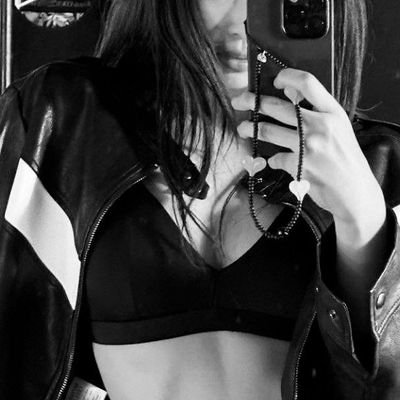 GiseleMour64655's profile picture. 