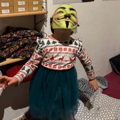 hiddenblock21's profile picture. Bitcoin only • since Block 244933 • Mining/Heat reuse and Energy stabilization for Germany 🇩🇪 one of the youngest Bitcoin enthusiasts 🧡