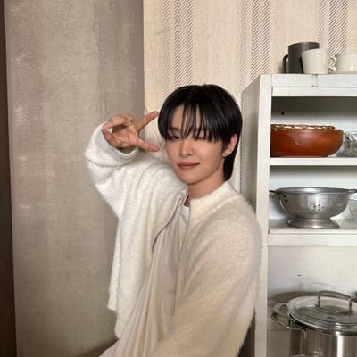 𐙚˚. #treasure fan but i'm mulfand !
╶ ☆★ #JIHOON #JUNKYU #DOYOUNG biased — ★!