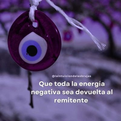Viva Saprissa FF 💜⚽
Visca el Barça 💙❤️
Arsenal W ❤️🤍
América F. 💙💛