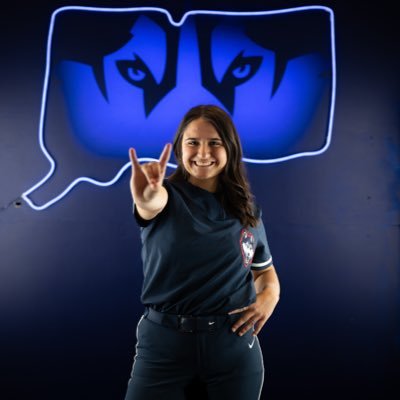 All Centex Team as a freshman, Statesman Softball Player of the Year nominee, 1 Team All-District LHP/-LH #45 2026 UCONN Commit šš¤