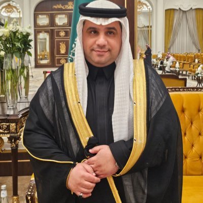 أخصائي موارد بشريه بمدينة الملك سعود الطبية .. هلالي الميول💙 _ عاشق للقهوه _ أبوي العين ❤️وأمي نظرها❤️