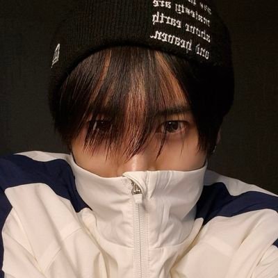 tyunracle's profile picture. fan account