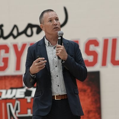 Keynote Speaker~School Improvement Coach~Principal Father of 3, man to @KinderKelly5, & builder of #SuperSystems. Leadership+Habits=Results