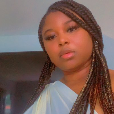 strong woman🧘💪# communicator, fashion designer ✂️✂️ favorite dimple girl🥰🥰last but not the least Car dealer# TTech auto deals with all kind of cars 🚗