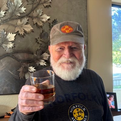 Vietnam vet, hospital corpsman, happily married, Boston Red Sox fan, independent conservative and Trump man . Love marines, kept me alive! no D/M please