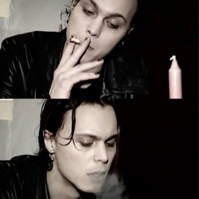 lowypistol's profile picture. 22. нездоровый на ум.