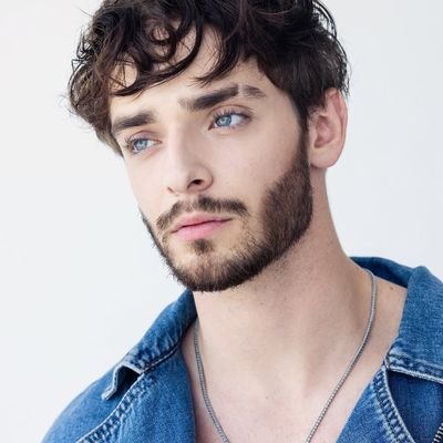 🇧🇷🇨🇦| Sejam bem vindos a sua mais nova fonte de informações sobre o artista canadense, Josh Beauchamp!
Ativem as notificações.