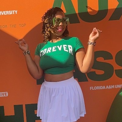 mone08's profile picture. Grinding....