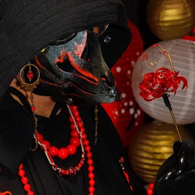 ukiyobane's profile picture. 元・浅草遊びアカウント。引っ越したこともあり、すっかり創作装カメコのアカに。アイコンは、@th61horii 様作狐面装着 (撮影@marshuumallow 様)