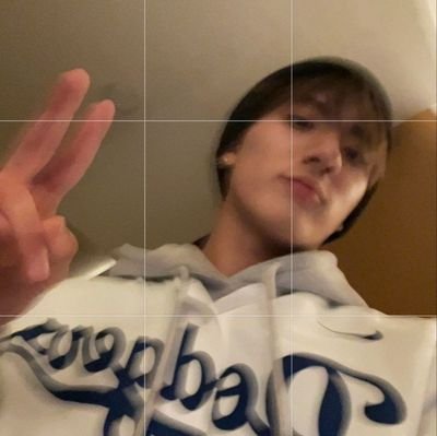 keonaeric's profile picture. each and everyone of you,your existence is essential. You're precious and important - Eric Sohn