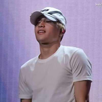 iaminfinity18's profile picture. 