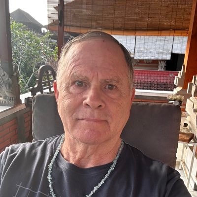 LionMasticating's profile picture. I’m in the business of Isness. Now is the only moment that actually exists. The rest; imagination.