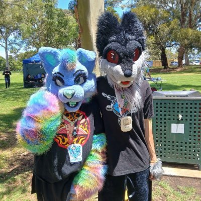 Australia Follow me friend me l love fursuiter and VRC Furry Supporter Fandom my age is 36