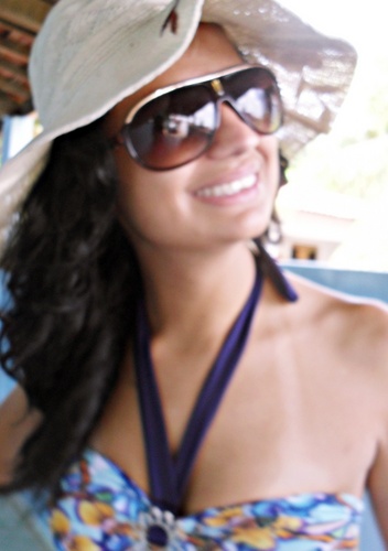 Cada um de nós compõe a sua historia, cada ser em si,carrega o dom de ser capaz, de ser feliz ♪