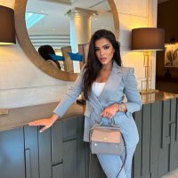 Chloe Hollingworth Fx (@fxhollingworth) 's Twitter Profile