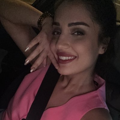 gamzeakinakin's profile picture. 🍀