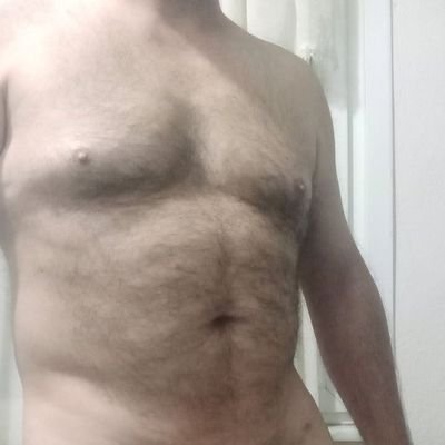 55 yaş 170 boy 78 kg aktifim inş.müh.yim. arkadaşlık dostluk sohbet,muhabbet,her şeye uyarım İşyerim İstanbul ama çoğu illere gidiyorum iş için