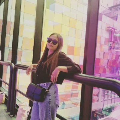 A_LinLemontea's profile picture. Lagi males mikir yang gak penting....