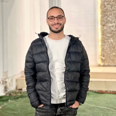 وَمَنۡ أَرَادَ ٱلۡأٓخِرَةَ وَسَعَىٰ لَهَا سَعۡيَهَا وَهُوَ مُؤۡمِنٞ فَأُوْلَٰٓئِكَ كَانَ سَعۡيُهُم مَّشۡكُورٗا