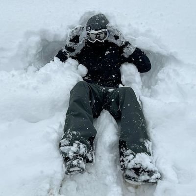 Elohim3697's profile picture. 🕊️