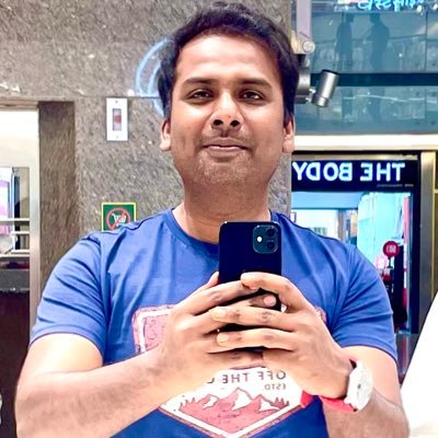 Kashif871616's profile picture. 