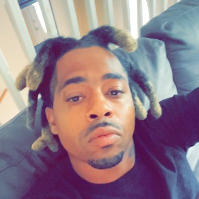 Making moves that scream success and sex!