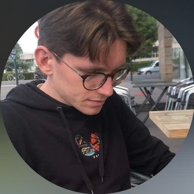Étudiant en pharmacie, ex @Pharma_ANEPF. Mes tweets n'engagent que moi