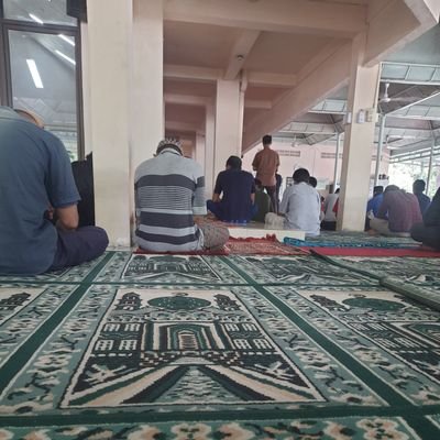 son_onie5's profile picture. Santai Aja Bro, Karena Hidup Banyak Rasa.