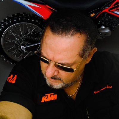 Consultor internacional🇱🇷🇬🇹🇧🇷🇪🇸🇻🇪🇲🇽🇦🇲🇨🇳Escritor. Triatlón. Moto enduro. Leer. Orgullosamente mexicano. 🇲🇽