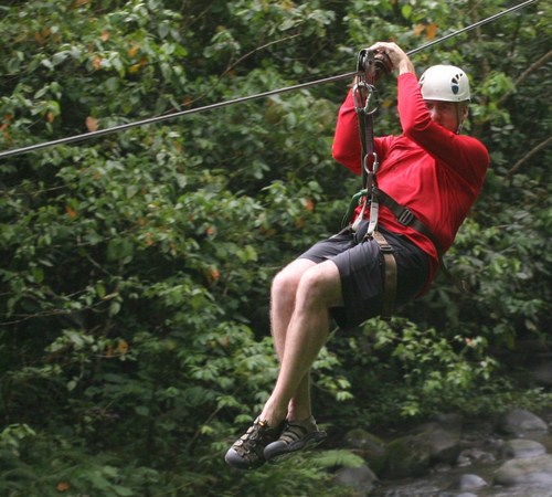 We create special memories with our personalized itineraries at the best hotels and most beautiful natural attractions throughout Costa Rica.