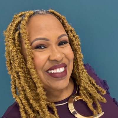 @NABJ VP-Print • @dfw_abj Past Prez • AKA 💕💚 • Telly Award-Winning TV Producer • Multimedia Pro • Educator • DFW • IMessenger/TMN Lifestyle&Culture Editor