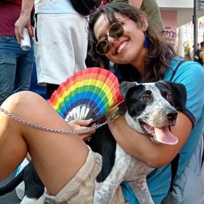 experta en encontrarle la orillita al sticker
espero que hasta nunca, t odio el*nm*sk