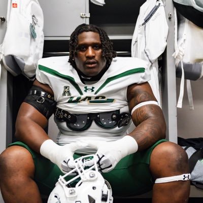 Big E.Smalls Profile