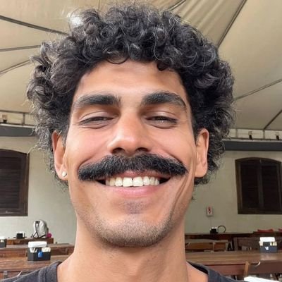 A quem interessa calar Flora Mattos?
Produtor Cultural e Analista Financeiro as vezes Jardineiro
@ujimagang // @oficialrodacanta // @gankcorp