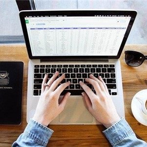 お金の豆知識やおトクな情報など共有したりしています。自身がお金に苦労したので生活に苦しんでいる方を助けたいと思い、多少ですが現金プレゼント企画を始めました♪ 詳しくはこちら▶ https://t.co/Ed5sWXI1Vz