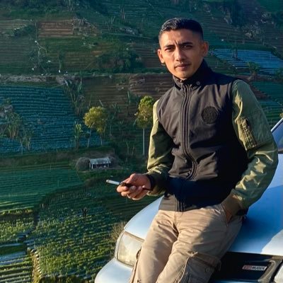 Kebahagiaan dalam melihat dan memahami merupakan anugerah terindah alam.