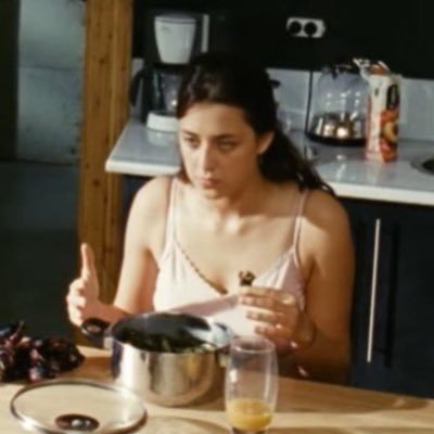 trilecelizabeth's profile picture. sürdürülebilemiyorum