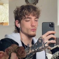 Lou (@hotelroomhell) 's Twitter Profile Photo Lou (@hotelroomhell) 's Twitter Profile Photo