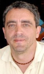 CarlosRoig3's profile picture. Web mkt, e-commerce. Adoro los perros y viajar.