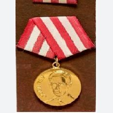 LiusterP40461's profile picture. Natural Hasta la Muerte