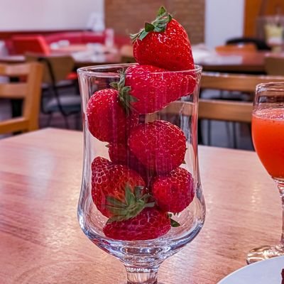 xxxsato32's profile picture. 写真用🗼🗼🗼夏は🌍
天使天使うるさいです