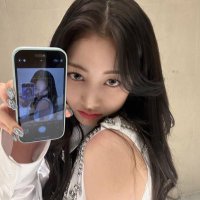 elle (୨୧•͈ᴗ•͈) (@luv4jihyo) 's Twitter Profile